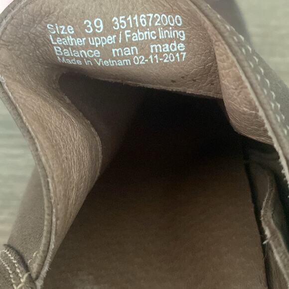 Dansko Marcia Leather Ankle Heeled Boots Burnished Nubuck Brown 39 US size 9 - Picture 11 of 11